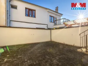 Prodej obchodního prostoru, Postoloprty, Marxovo náměstí, 440 m2