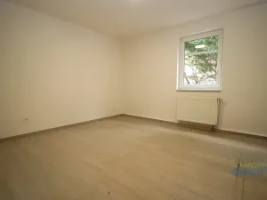 Pronájem bytu 4+1, Praha - Hostivař, Pod průsekem, 126 m2