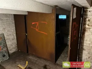 Prodej bytu 2+kk, Praha, U Uranie, 36 m2