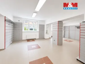 Pronájem kanceláře, Kladno, Pavlisova, 140 m2
