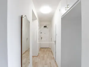 Prodej bytu 3+1, Praha - Vršovice, U Slavie, 72 m2