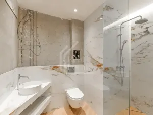 Prodej bytu 3+kk, Praha - Holešovice, Komunardů, 101 m2