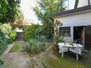 Prodej rodinného domu, Zeleneč, Husova, 162 m2