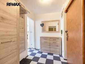 Pronájem bytu 4+kk, Praha - Libeň, Na hájku, 75 m2