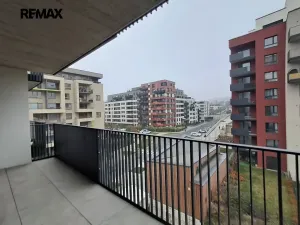 Pronájem bytu 1+kk, Praha - Modřany, Zlochova, 49 m2