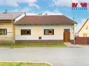 Prodej rodinného domu, Kladruby, Kostelní, 110 m2