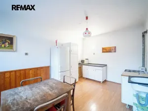 Prodej rodinného domu, Kutná Hora, Jungmannovo náměstí, 200 m2