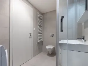 Pronájem bytu 1+kk, Praha - Hloubětín, Poděbradská, 33 m2