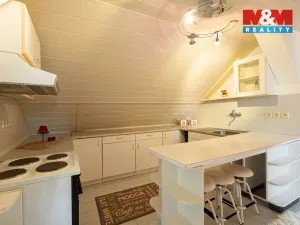 Prodej rodinného domu, Loučim, 300 m2