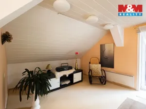 Prodej rodinného domu, Loučim, 300 m2