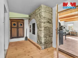 Prodej rodinného domu, Lomnice nad Popelkou - Černá, 100 m2