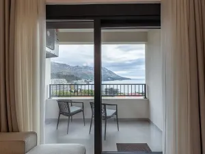 Prodej bytu 3+kk, Bečići, Černá Hora, 63 m2