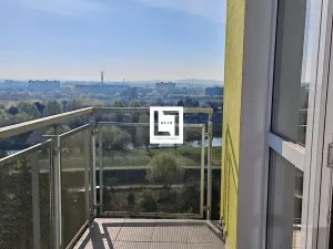 Pronájem bytu 2+kk, Olomouc, Novosadský dvůr, 58 m2