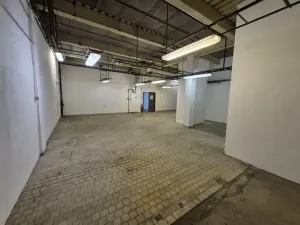 Pronájem skladu, Praha - Řepy, Skuteckého, 141 m2