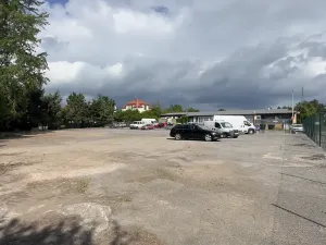 Pronájem komerčního pozemku, Praha - Modřany, Komořanská, 1500 m2