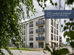 Prodej bytu 3+kk, Pohořelice, U Kasáren, 78 m2