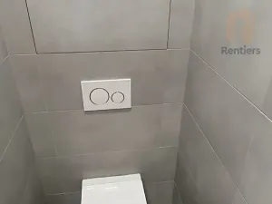 Pronájem bytu 3+1, Praha - Kobylisy, Famfulíkova, 70 m2