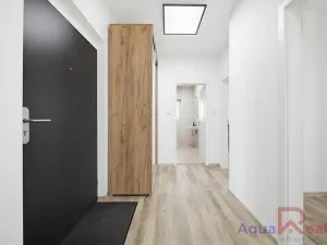 Pronájem bytu 3+kk, Karlovy Vary, Dubová, 83 m2