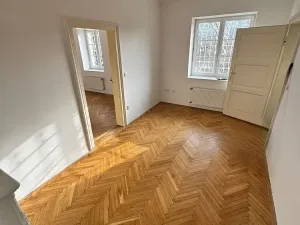 Pronájem bytu 2+1, Liberec - Liberec II-Nové Město, Šafaříkova, 50 m2