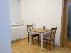 Pronájem bytu 2+kk, Praha - Hloubětín, Slévačská, 46 m2