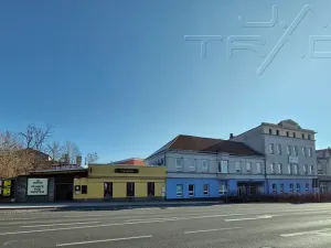 Prodej obchodního prostoru, Znojmo, Vídeňská třída, 5100 m2