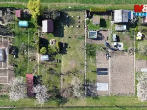 Prodej zahrady, Hradec Králové, U Mostku, 300 m2