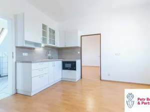 Pronájem rodinného domu, Krakovec, 160 m2