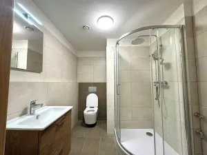 Pronájem bytu 1+kk, Praha - Strašnice, Strančická, 39 m2