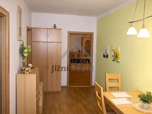 Prodej bytu 4+1, České Budějovice, K. Chocholy, 86 m2