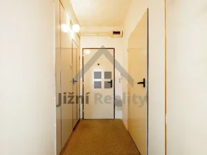 Prodej bytu 3+1, Volary, Sídl. Míru, 69 m2