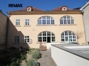 Pronájem bytu 2+1, Kolín, Karlovo náměstí, 111 m2