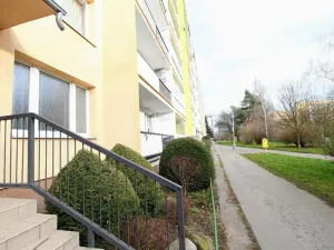 Pronájem bytu 2+kk, Praha, Novodvorská, 40 m2