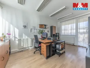 Prodej výrobních prostor, Česká Lípa, Dubická, 1182 m2