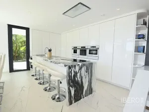 Prodej rodinného domu, Calp, Španělsko, 426 m2