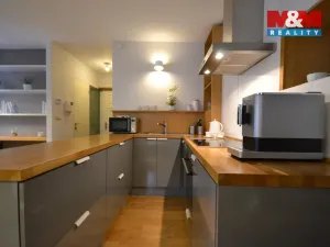 Pronájem bytu 2+kk, Jablonec nad Nisou, Jiráskova, 66 m2