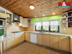 Prodej rodinného domu, Pchery, V Ořechovce, 228 m2