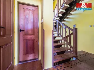 Prodej rodinného domu, Kvášňovice, 214 m2