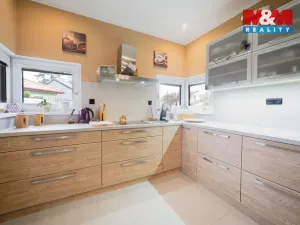 Prodej rodinného domu, Břeclav, Kobzíkova, 144 m2