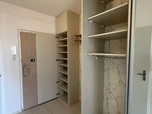 Pronájem bytu 2+kk, Praha - Kobylisy, Frýdlantská, 43 m2