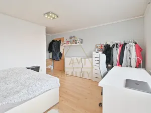 Prodej rodinného domu, Hřebeč, nám. Draha, 150 m2