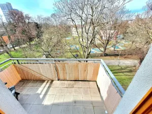 Pronájem bytu 3+kk, Praha - Vysočany, Za Lidovým domem, 58 m2