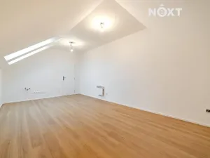 Prodej bytu 1+kk, Praha - Zbraslav, Elišky Přemyslovny, 30 m2
