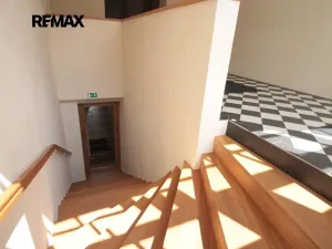 Pronájem bytu 1+1, Kolín, Karlovo náměstí, 44 m2