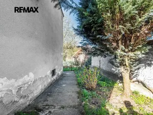 Prodej rodinného domu, Radim, 78 m2