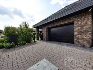 Prodej rodinného domu, Babice, Lomená, 293 m2