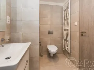 Prodej bytu 1+kk, Praha - Hloubětín, Poděbradská, 32 m2