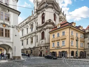 Prodej bytu 4+1, Praha - Malá Strana, Malostranské náměstí, 91 m2