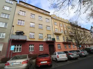 Prodej bytu 3+1, Karlovy Vary, nábřeží Jana Palacha, 77 m2