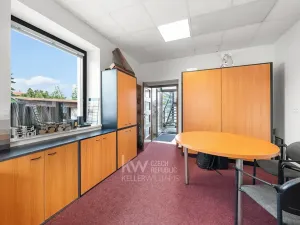 Prodej rodinného domu, Jesenice, Budějovická, 340 m2