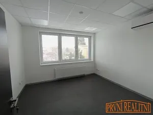 Pronájem kanceláře, Uherský Brod, Vazová, 20 m2